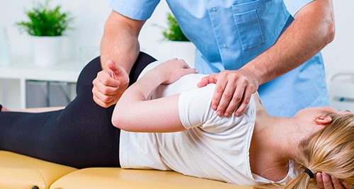 Как лечить спину: поможет ли мануальный терапевт при болях в спине?
